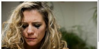 KAD LJUBAV PRESTANE: STVARI KOJE ŽENA RADI KADA VIŠE NIŠTA NE OSJEĆA PREMA VAMA, POGLEDAJTE BROJ 4 I SVE ĆE VAM BITI JASNO!