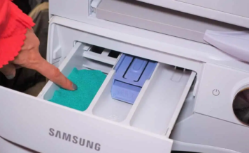 Ovo je RAZLOG zašto TREBA da stavite sunđer u fioku mašine za pranje veša: Uradite to prije nego što uključite veš mašinu!