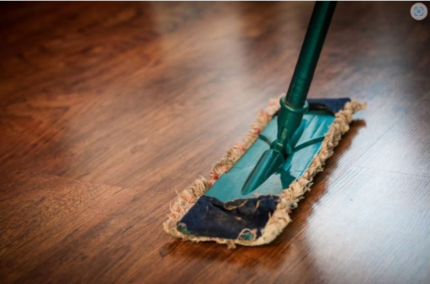 Kada brišete podove u vodu uvek dodajte mrvicu ovog praha, cela kuća će danima mirisati