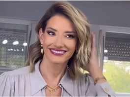 Nos nije mogao stati u kadar, zubi kao raspored časova: Evo kako je Jovana Joksimović izgledala prije 18 godina, isplivala nikad viđena slika, Željko je ne bi ni pogledao