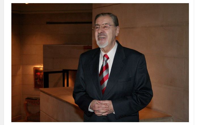 Ovako su izgledali poslednji dani Cuneta Gojkovića: Prikovan za krevet, bez glasa, ćerki dao obećanje i za 3 dana umro