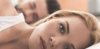 Ako žena želi da joj muškarac “jede iz ruke”, treba ovako da se ponaša: Lekcija koju svaka napamet treba da zna