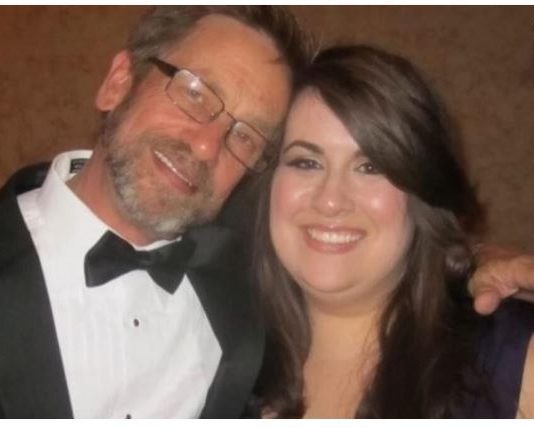 NA SAMRTI OTAC ĆERKI OTKRIO TAJNU K0JU JE ČUVAO 50 GODINA Priznanje je bilo Š0K i istovremeno rešenje JEDNE OD NAJVEĆIH MISTERIJA