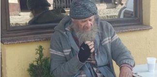 Bio najveći šmeker Juge, pa objavio fotografiju na kojoj izgleda kao beskućnik: Skrasio se kraj 32 godine mlađe Milene