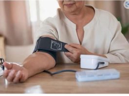 Postoji razlika između 30 i 60 godina: doktor vam pokazuje grafikon normalnog krvnog pritiska koji odgovara vašim godinama