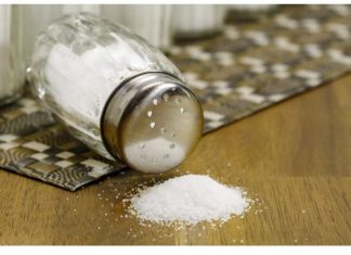 MJEŠAVINA SOLI I MASLINOVOG ULJA: Nakon ovog tretmana nećete osjetiti nikakvu bol u vratu i kičmi za sljedećih pet godina