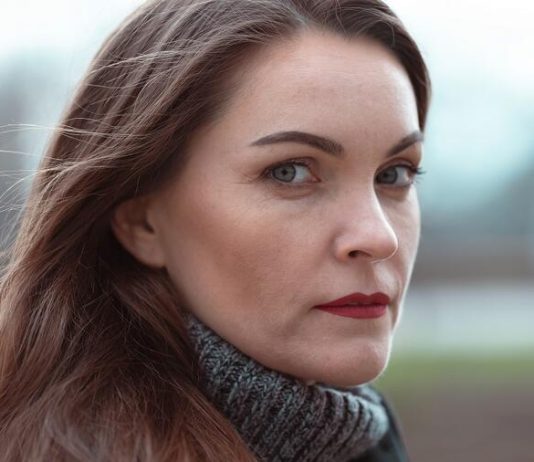 7 stvari koje ne smete da kažete nikome, a posebno ne kolegama na poslu: Savet psihologa koji treba da se posluša