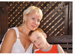 Otac me vređao da sam rodila kopile koje on mora da hrani: Radmila sina dala u dom, posle 5 godina stižu joj bolne vesti