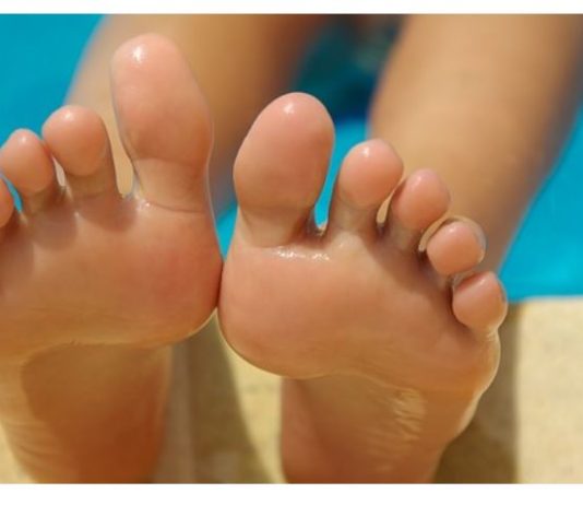 OVA jeftina namirnica kao od šale rešava suve pete, kurje oko i gljivice na noktima, pravo blago u kući