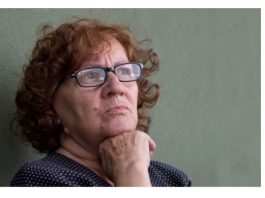 Kad je Zora umRla desilo se nešto jako čudno, gotovo misteriozno: Njena ćerka je moćna ličnost s jakim vezama, svima platila da ćute nakon što je saznala istinu