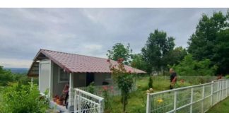 KUĆICU U CVEĆU NA 500 METARA OD OVE BANJE DAJE ZA 7.000€: Ili menja za auto! Uz nju idu 20 ari placa, 30 oraha i 2 šanse za biznis