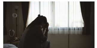 “Muž mi je na putovanju priznao da je imao aferu, a ja sam u besu bacila prstenje u okean: Od onog što je posle rekao, bolje da sam skočila zajedno sa burmama”