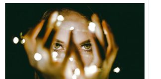 Večeras TAČNO U 22:24 sata stiže sudbinski događaj KOJI MIJENJA SVE: Donosi haos za 4 horoskopska znaka