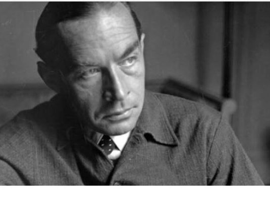 “ŽENA POČINJE DA STARI KAD SE U NJENOM PONAŠANJU PRIMIJETE 2 STVARI”: Mudro je zapazio stručnjak za žensku psihologiju