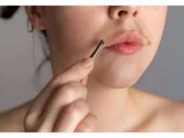 DLAČICE S LICA nestaju kao rukom odnesene: Sve žene širom svijeta potpuno su poludile za ovim receptom!