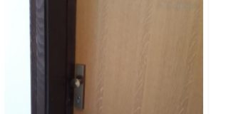 Stan u zgradi pretvorio u seljakluk – komšije ne veruju šta vide ispred vrata-OVO TREBA PROTERATI IZ ZGRADE