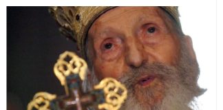 Patrijarh Pavle o najvećem zlu koje može da zadesi svaku porodicu: Kad ovo uđe u kuću, sloga i mir izlaze iz nje, a svađe, nesreća i sukobi postaju svakodnevica