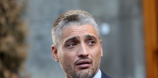 Spojila ih Ružica Đinđić, dobili 4 dece, pa doživeli nasilje i krah: Evo koja žena je razlog kraha braka Čede Jovanovića! Kad vidite o kome se radi neće vam bit dobro!