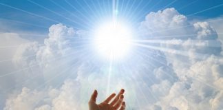 Bog čuva ova 2 horoskopska znaka: Sudbina im uvek šalje zaštitu, imaju sreće u svemu