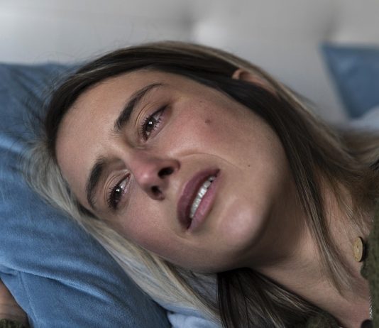 Zatrudnila sa 45 godina, pa riješila da obraduje muža i djecu: Poslije njihove reakcije svijet joj se srušio