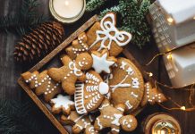 Recept za ukusne BOŽIĆNE KEKSIĆE koji su gotovi za 5 minuta: Slatki zalogaji idealni za pravljenje sa mališanima