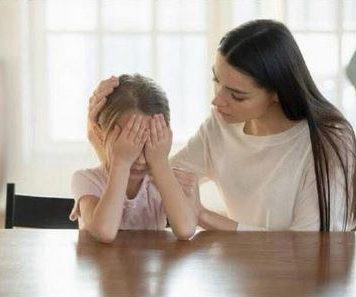 KAKO NAUČITI DIJETE DA SE IZBORI SA UVREDAMA I PODSMIJAVANJEM VRŠNJAKA: Ova stvar je vrlo važna da se zna