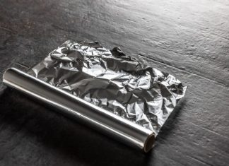 Stavite aluminijsku foliju ispod jastuka prije spavanja, šta se dešava…