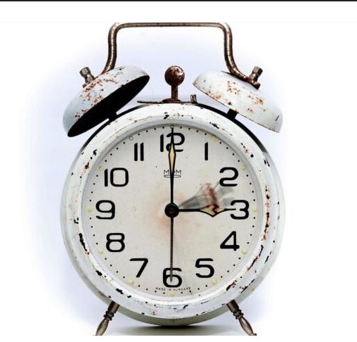 Bliži nam se pomicanje sata, ove godine s jednom promjenom koja će mnoge oduševiti