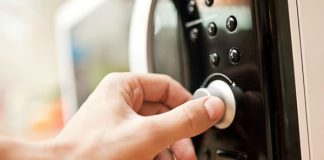 Nikada ne podgrijavajte ove 3 namirnice: Otrov su za jetru, a mnogi ih redovno čuvaju za sutradan