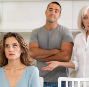 9 korisnih saveta kako da se izborite sa teškom i napornom svekrvom