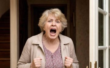 Vrisak moje svekrve probudio je cijelu zgradu u 5 ujutro — otkrila je da sam promijenila brave na svom stanu. Vrisak moje svekrve probudio je cijelu zgradu u 5 ujutro — otkrila je da sam promijenila brave na svom stanu. - featured image