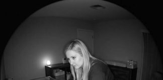 “Na monitoru sam vidjela nepoznatu ženu s mojim sinom” “Na monitoru sam vidjela nepoznatu ženu s mojim sinom” - featured image