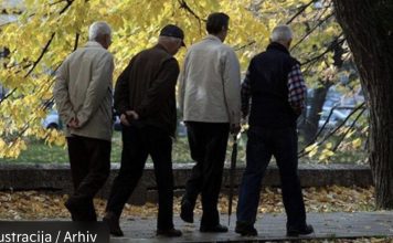 Važna obavijest za penzionere, 0v0 morate uraditi: Rok je do 30. aprila Važna obavijest za penzionere, 0v0 morate uraditi: Rok je do 30. aprila - featured image