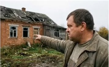 Na moj 63. rođendan sin me odveo na selo, iskrcao ispred raspale kuće i rekao: „Ovo ti je poklon. Živi ovdje.“ Zatim je otišao, ostavivši me u zabiti. Ali nije mogao ni zamisliti ko je živio u susjednoj kući… 😲😲😲 Na moj 63. rođendan sin me odveo na selo, iskrcao ispred raspale kuće i rekao: „Ovo ti je poklon. Živi ovdje.“ Zatim je otišao, ostavivši me u zabiti. Ali nije mogao ni zamisliti ko je živio u susjednoj kući… 😲😲😲 - featured image