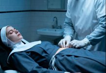 Doveli su tijelo časne sestre u mrtvačnicu, ali kada su počeli rezati njezin habit, pojavila se poruka: Doveli su tijelo časne sestre u mrtvačnicu, ali kada su počeli rezati njezin habit, pojavila se poruka: - featured image