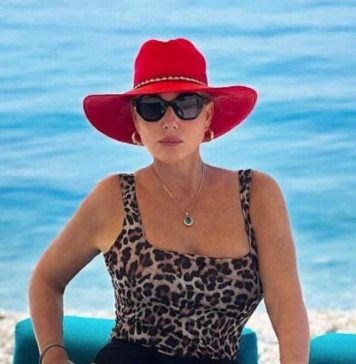 BRENA JE PRE BOBE BILA U VEZI SA POZNATIM POLITIČAREM Posvetila mu “MIKI MOJ”: On izneo sve detalje NJIHOVE VEZE! BRENA JE PRE BOBE BILA U VEZI SA POZNATIM POLITIČAREM Posvetila mu “MIKI MOJ”: On izneo sve detalje NJIHOVE VEZE! - featured image