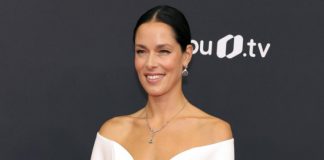 ANA IVANOVIĆ SE UDAJE ,POGELDAJTE KAKAV JE SKANDAL ŠVAJNI NAPRAVIO KAD JE VIDIO KO JE U PITANJU: A i vi ćete ostat u šoku!!! Ana je ubola jakpot (FOTO) ANA IVANOVIĆ SE UDAJE ,POGELDAJTE KAKAV JE SKANDAL ŠVAJNI NAPRAVIO KAD JE VIDIO KO JE U PITANJU: A i vi ćete ostat u šoku!!! Ana je ubola jakpot (FOTO) - featured image