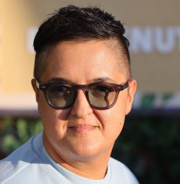 Evo koju ženu je Marija Šerifović uzela za surogat majku: Ne biste ni pomislili kakav život vodi, 1. put je prihvatila takvu ponudu i pevačici rodila dete Evo koju ženu je Marija Šerifović uzela za surogat majku: Ne biste ni pomislili kakav život vodi, 1. put je prihvatila takvu ponudu i pevačici rodila dete - featured image