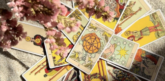 VI I VAŠA OSOBA PO CIGANSKIM KARTAMA ZA NAREDNIH PET DANA: Evo šta sudbina sprema svakom znaku Zodijaka u ljubavi!