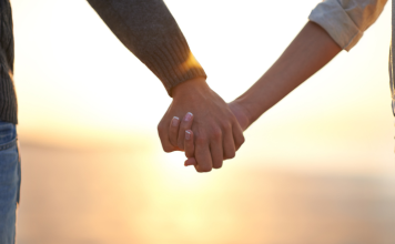 LJUBAV IH POGAĐA KAO GROM IZ VEDRA NEBA: Ovi znakovi neće očekivati KO IM SE PRIBLIŽAVA!