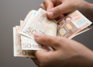 FINANSIJSKI HOROSKOP DO KRAJA SEPTEMBRA: Ova 3 znaka mogu završiti mjesec SA PUNO VIŠE NOVCA NEGO ŠTO SU OČEKIVALI!