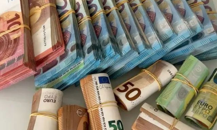 BIKU I JARCU NEĆE FALITI NOVCA U NAREDNIM DANIMA, DOK ĆE NEKI MORATI SVAKI NOVČIĆ DVA PUTA OKRENUTI: Zvijezde otkrivaju kome stižu VELIKE PARE, FINANSIJSKA SREĆA I BLAGOSTANJE, a kome slijede NEOČEKIVANI TROŠKOVI!